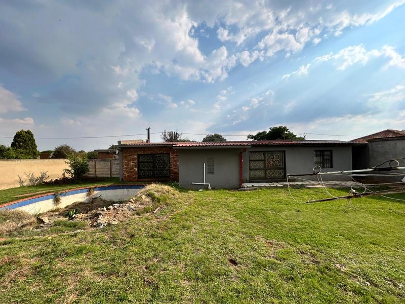 2 Bedroom Property for Sale in Springs Gauteng