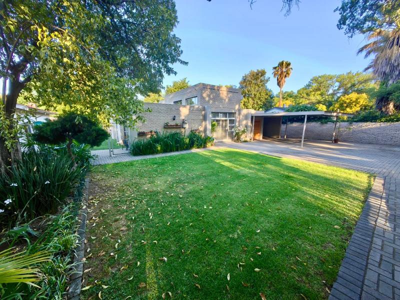 4 Bedroom Property for Sale in Vanderbijlpark SW 5 Gauteng