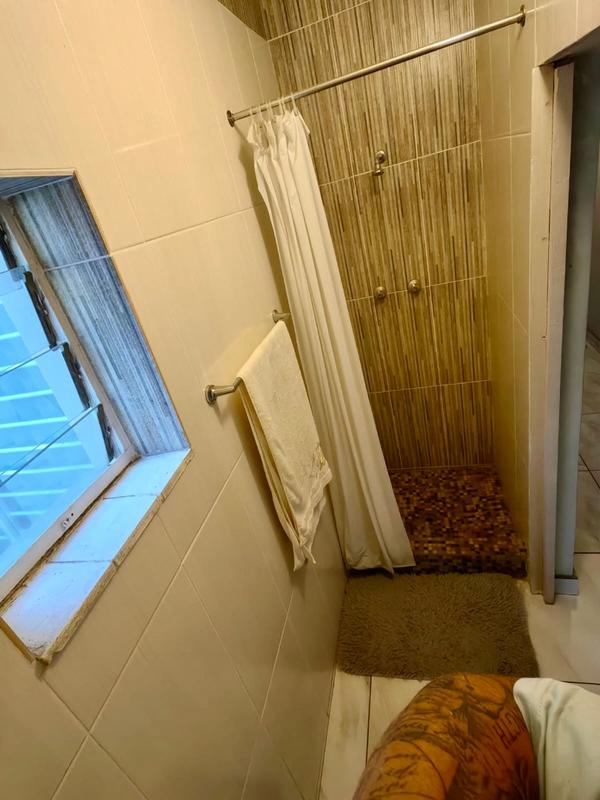 4 Bedroom Property for Sale in Vanderbijlpark SW 5 Gauteng