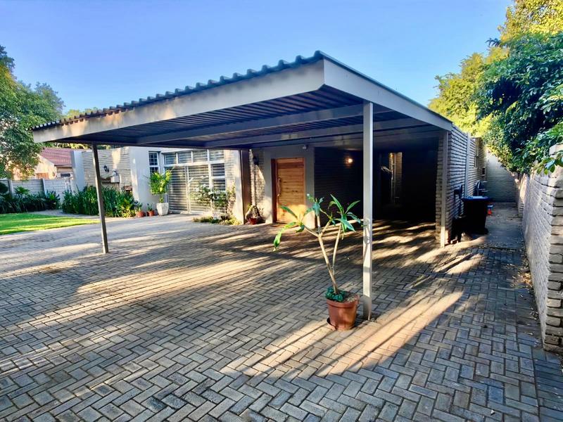 4 Bedroom Property for Sale in Vanderbijlpark SW 5 Gauteng