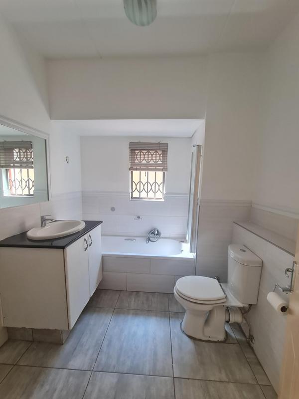 2 Bedroom Property for Sale in Morningside Gauteng