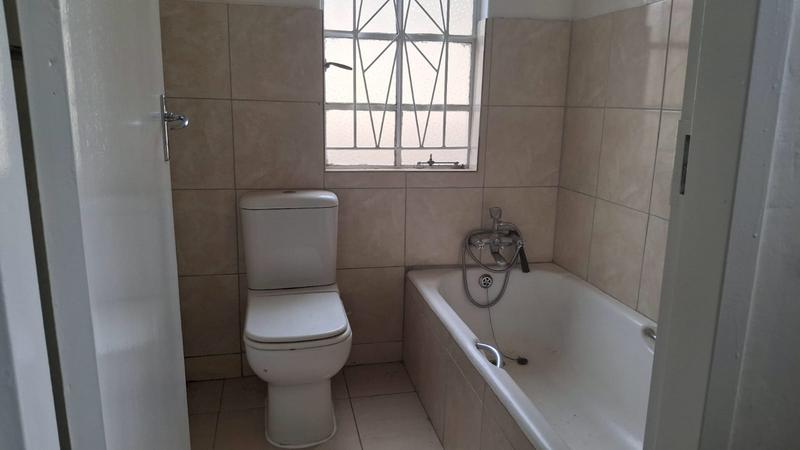 4 Bedroom Property for Sale in Troyeville Gauteng