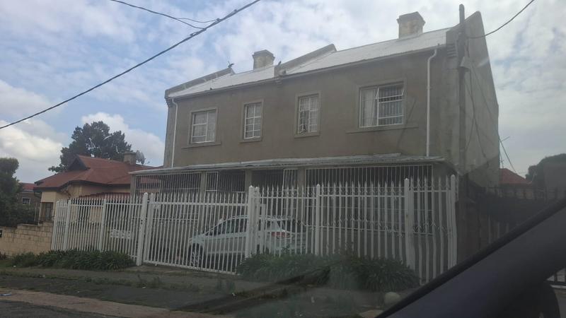 4 Bedroom Property for Sale in Troyeville Gauteng