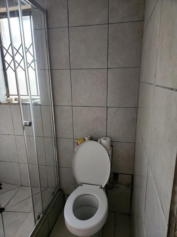 To Let 1 Bedroom Property for Rent in Birchleigh Gauteng