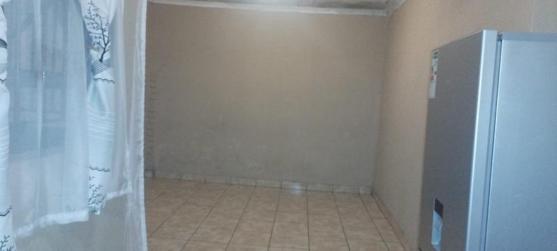 To Let 1 Bedroom Property for Rent in Hospital View Gauteng
