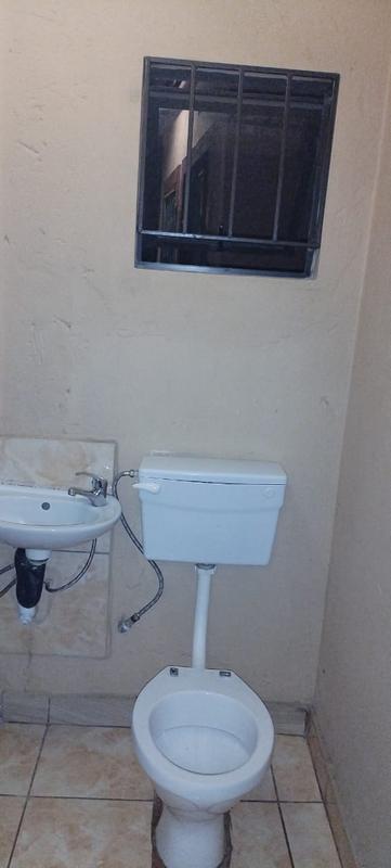 To Let 1 Bedroom Property for Rent in Hospital View Gauteng