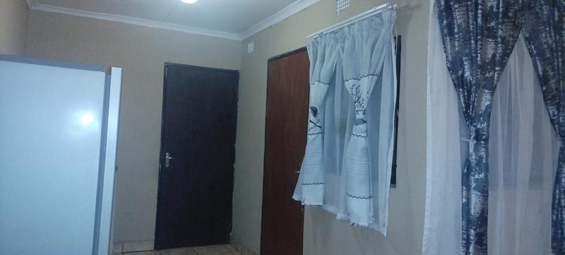 To Let 1 Bedroom Property for Rent in Hospital View Gauteng