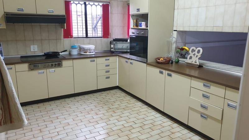 4 Bedroom Property for Sale in Laudium Gauteng