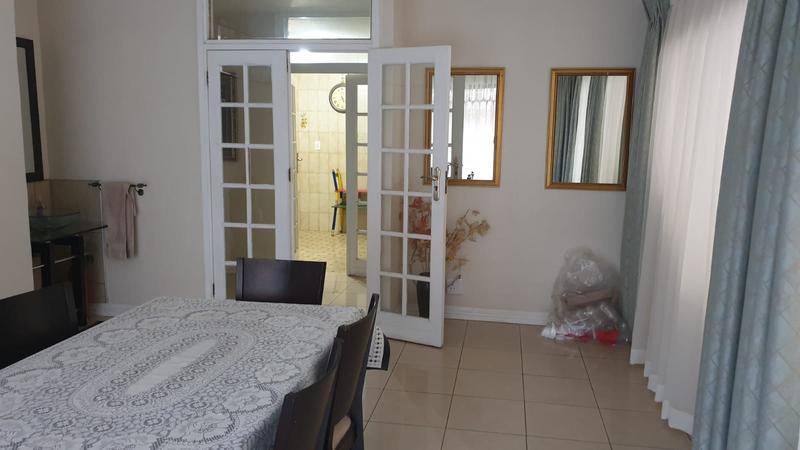 4 Bedroom Property for Sale in Laudium Gauteng