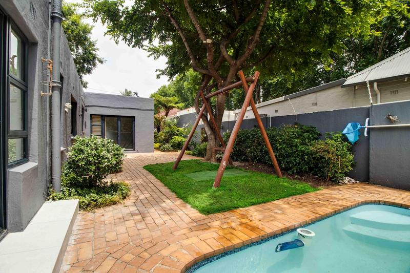 2 Bedroom Property for Sale in Melville Gauteng