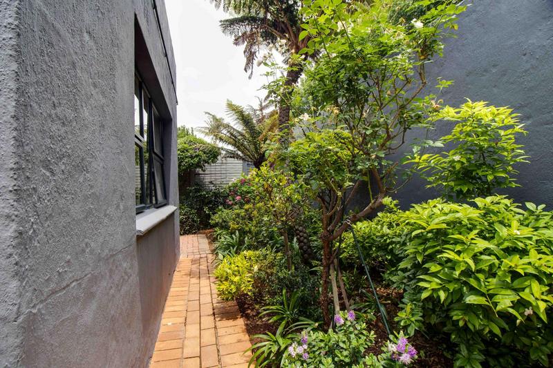 2 Bedroom Property for Sale in Melville Gauteng