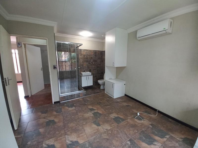 To Let 3 Bedroom Property for Rent in Rooihuiskraal North Gauteng
