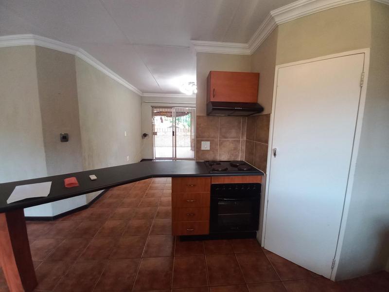 To Let 3 Bedroom Property for Rent in Rooihuiskraal North Gauteng