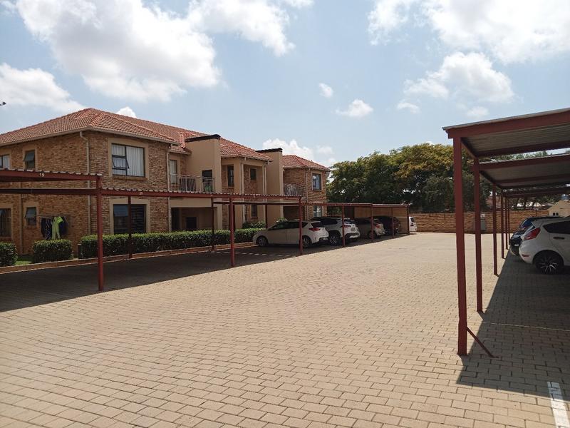 2 Bedroom Property for Sale in Randpoort Gauteng