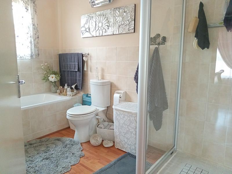 2 Bedroom Property for Sale in Randpoort Gauteng