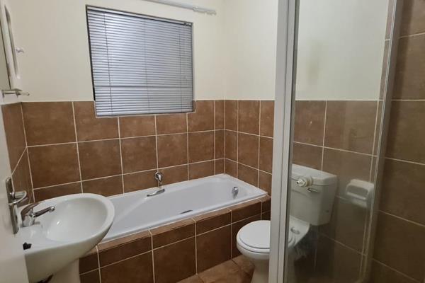To Let 3 Bedroom Property for Rent in Wilgeheuwel Gauteng