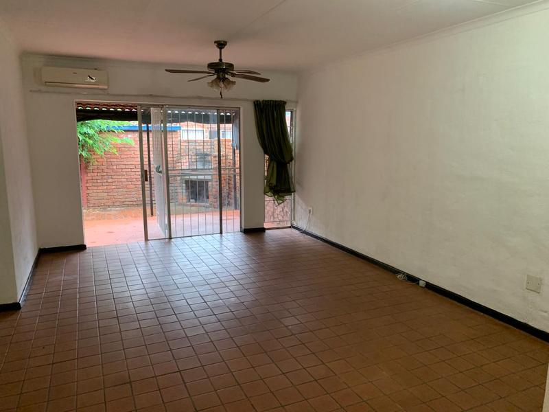 2 Bedroom Property for Sale in Dorandia Gauteng