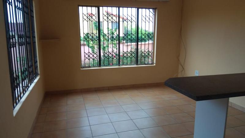 To Let 2 Bedroom Property for Rent in Marlboro Gardens Gauteng