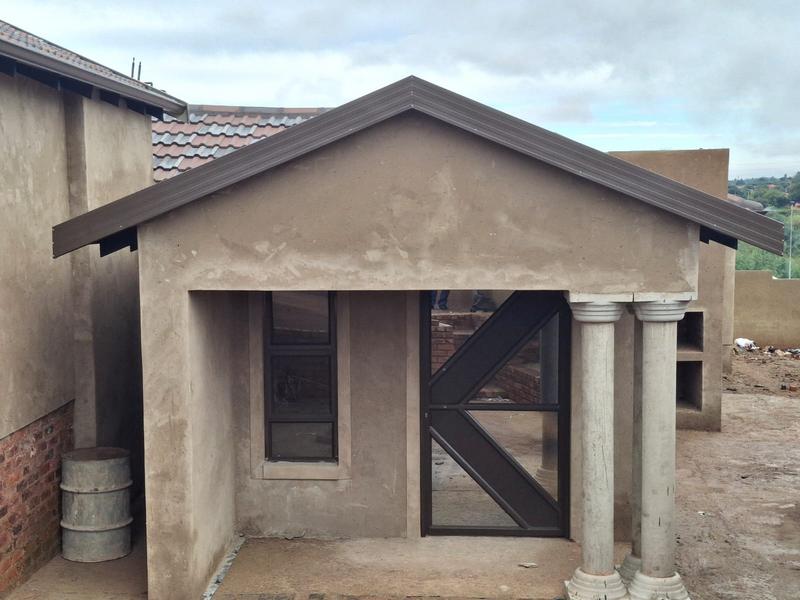 5 Bedroom Property for Sale in Wilfordon Gauteng