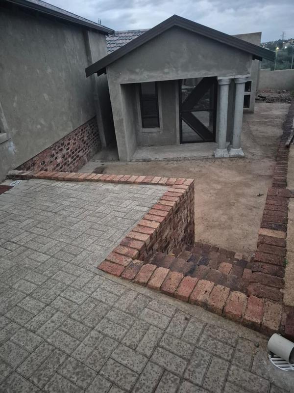 5 Bedroom Property for Sale in Wilfordon Gauteng