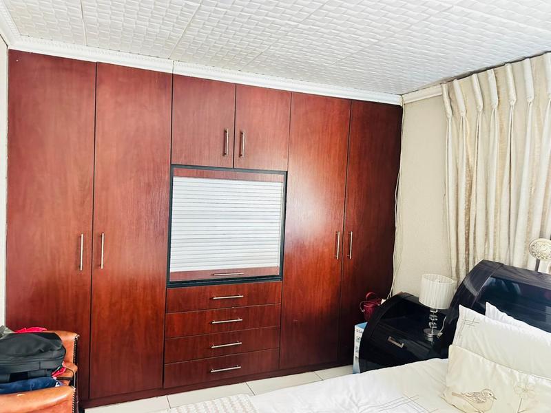 To Let 3 Bedroom Property for Rent in Vosloorus Gauteng