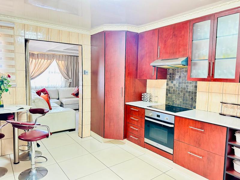 To Let 3 Bedroom Property for Rent in Vosloorus Gauteng