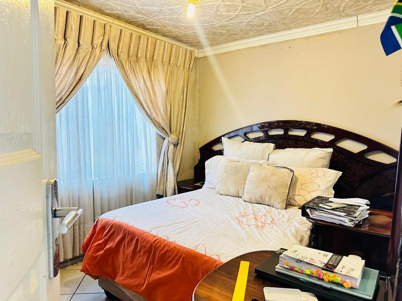 To Let 3 Bedroom Property for Rent in Vosloorus Gauteng