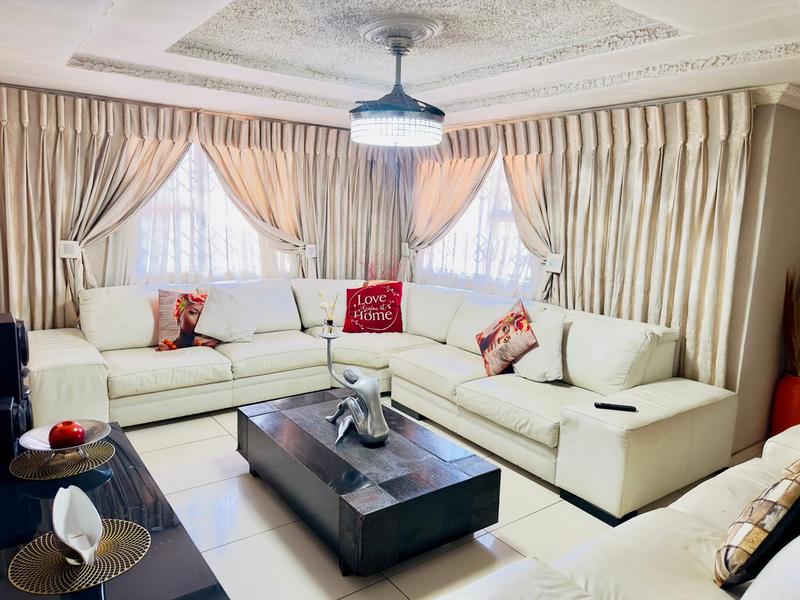 To Let 3 Bedroom Property for Rent in Vosloorus Gauteng