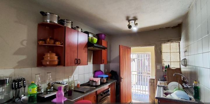 3 Bedroom Property for Sale in Klippoortje Gauteng