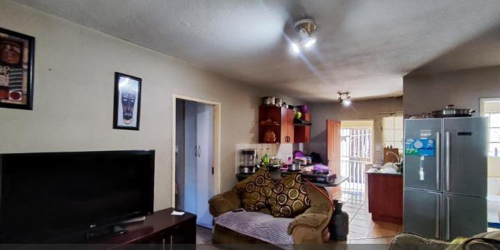 3 Bedroom Property for Sale in Klippoortje Gauteng