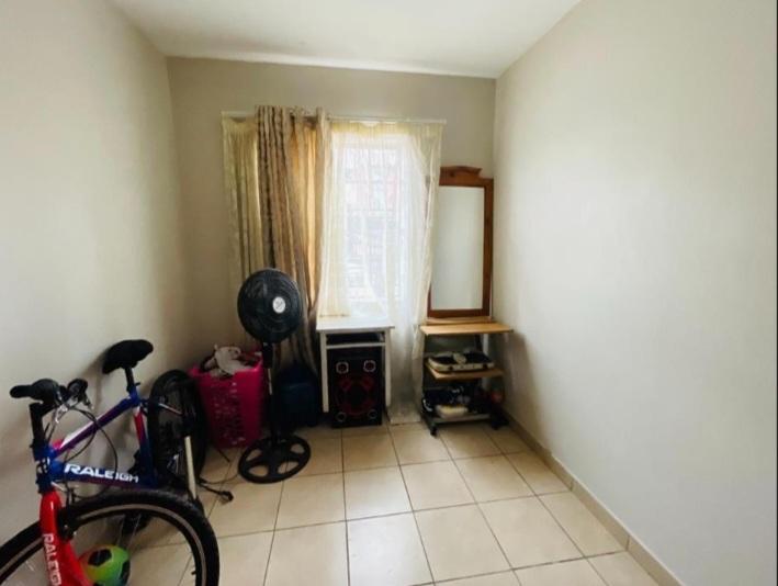 2 Bedroom Property for Sale in Olifantsvlei Gauteng