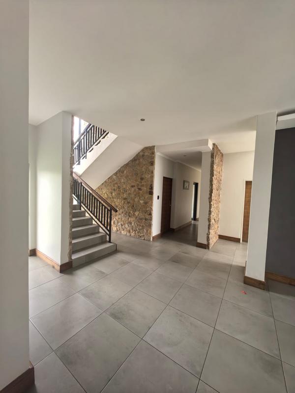 5 Bedroom Property for Sale in Blue Valley Golf Estate Gauteng