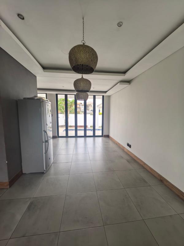 5 Bedroom Property for Sale in Blue Valley Golf Estate Gauteng