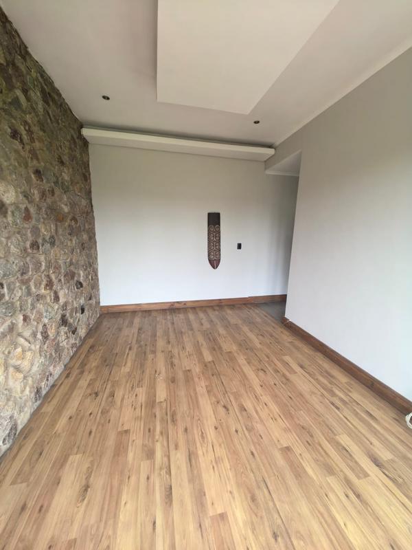 5 Bedroom Property for Sale in Blue Valley Golf Estate Gauteng