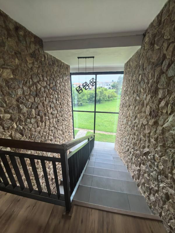 5 Bedroom Property for Sale in Blue Valley Golf Estate Gauteng