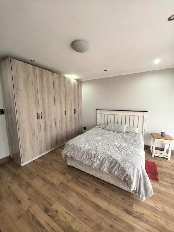 5 Bedroom Property for Sale in Blue Valley Golf Estate Gauteng