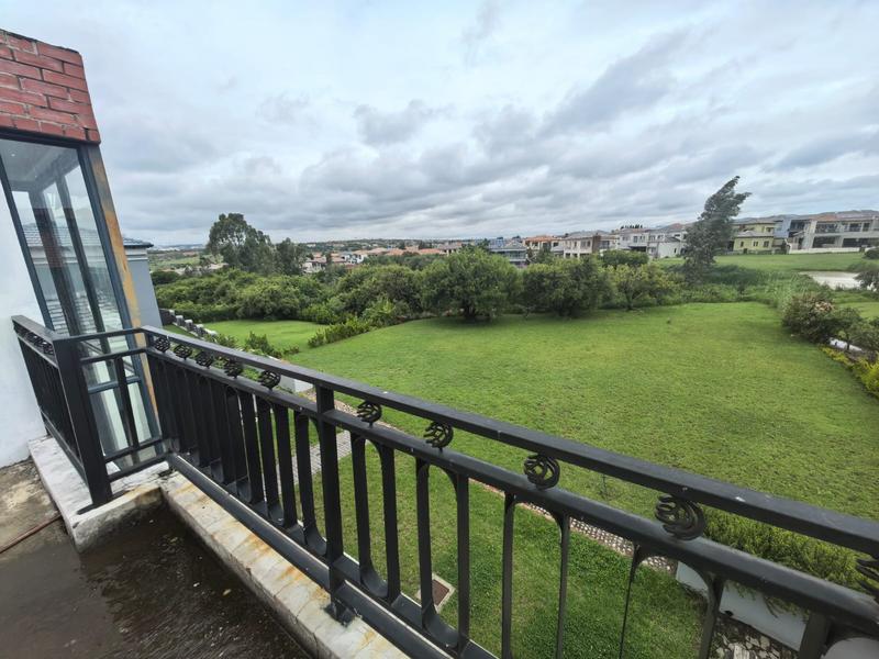 5 Bedroom Property for Sale in Blue Valley Golf Estate Gauteng