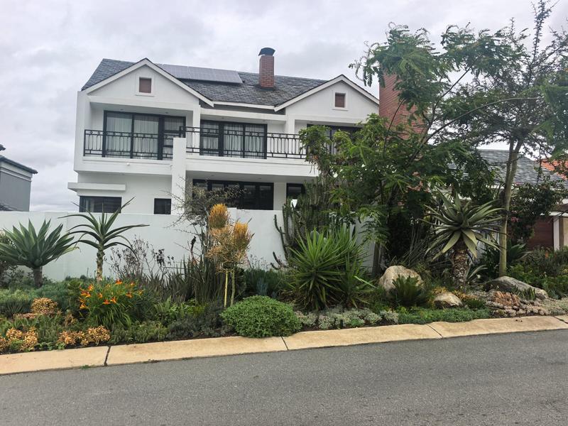 5 Bedroom Property for Sale in Blue Valley Golf Estate Gauteng