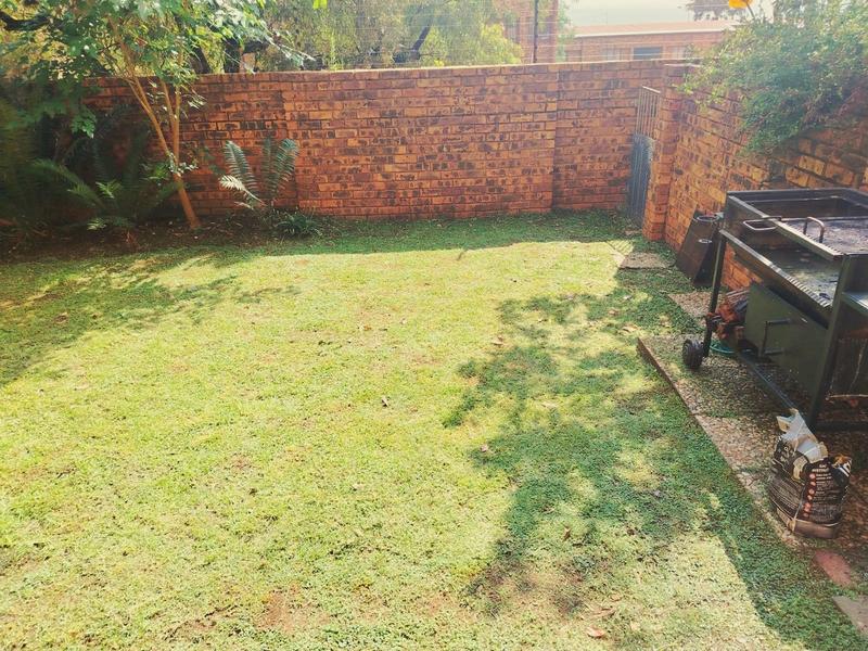 2 Bedroom Property for Sale in Zwartkop Gauteng
