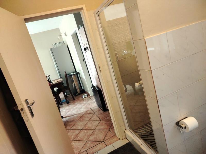 2 Bedroom Property for Sale in Zwartkop Gauteng