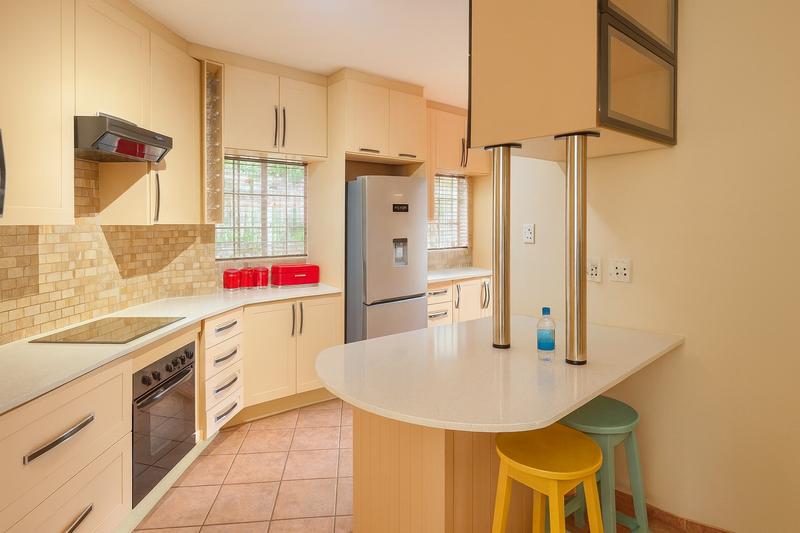 4 Bedroom Property for Sale in Erasmuskloof Gauteng