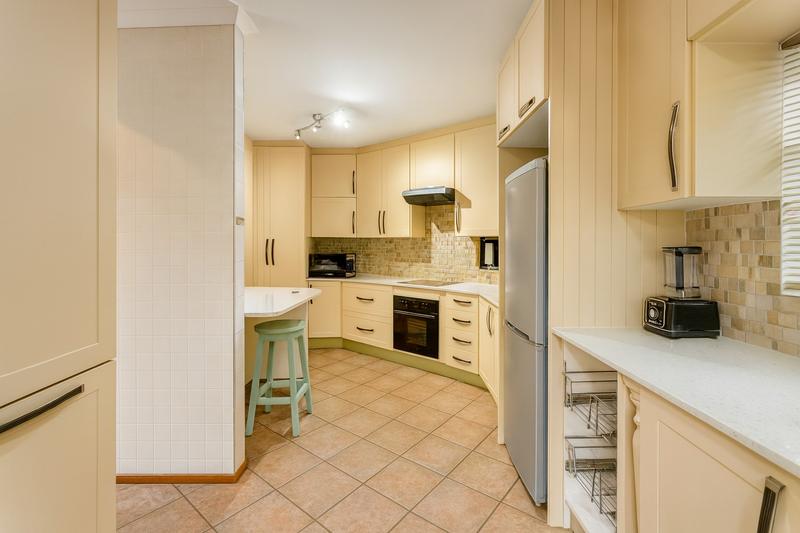 4 Bedroom Property for Sale in Erasmuskloof Gauteng