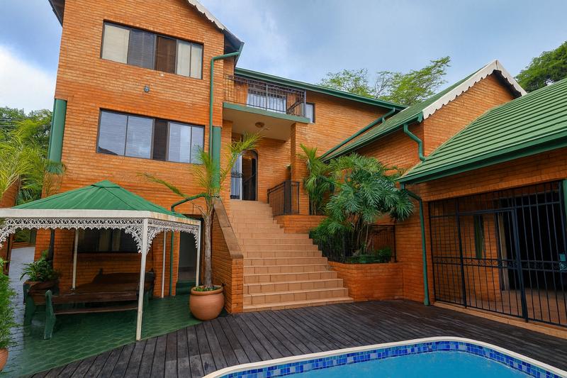 4 Bedroom Property for Sale in Erasmuskloof Gauteng