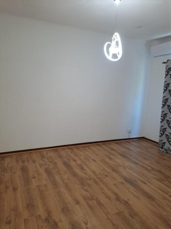 To Let 4 Bedroom Property for Rent in Wendywood Gauteng