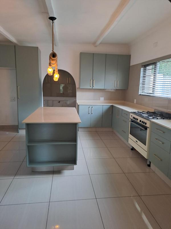 To Let 4 Bedroom Property for Rent in Wendywood Gauteng