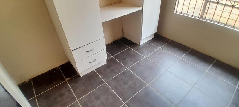 3 Bedroom Property for Sale in Goudrand Gauteng