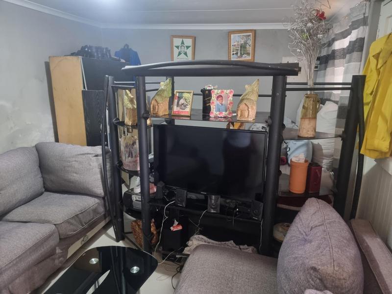 To Let 1 Bedroom Property for Rent in Norwood Gauteng