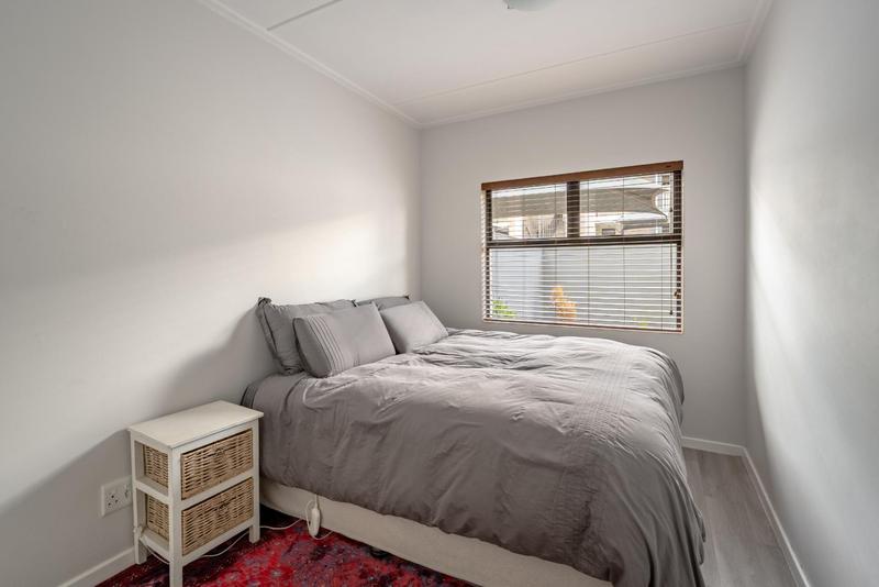 To Let 1 Bedroom Property for Rent in Bryanston Gauteng