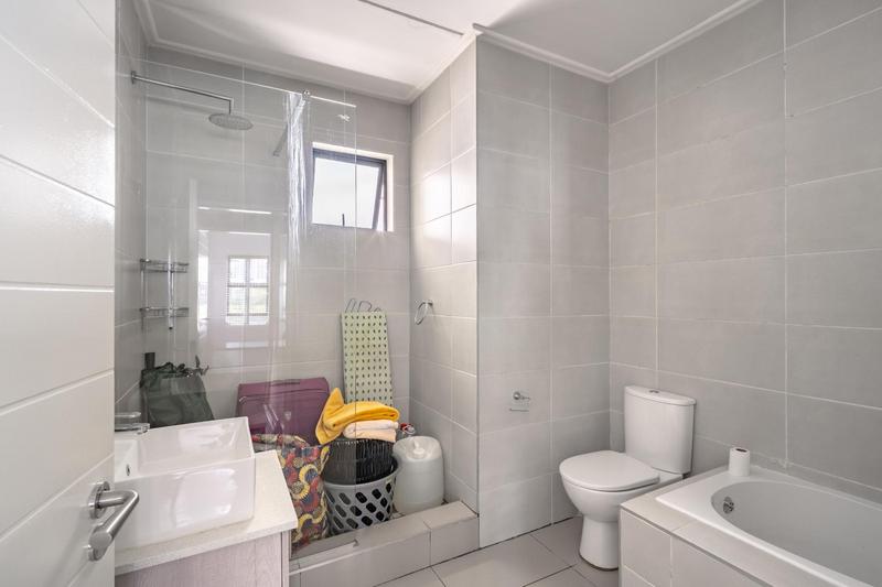 To Let 1 Bedroom Property for Rent in Bryanston Gauteng