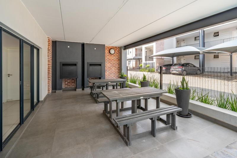 To Let 1 Bedroom Property for Rent in Bryanston Gauteng